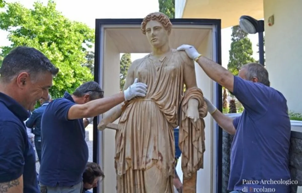 Ercolano - Scavi, per la prima volta esposta la fontana di Idra