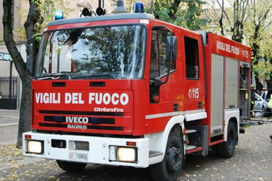 Nocera Inferiore (SA) - Incendio nella notte, anziana muore  intossicata