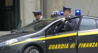 Boscoreale - Scoperta un'area di 20 mila metri quadrati adibita a discarica di rifiuti. Identificati 5 responsabili