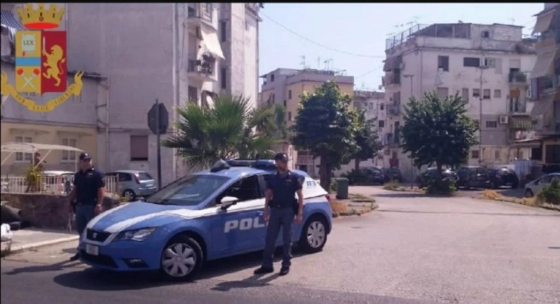 Torre Annunziata - Spaccio di droga al rione Poverelli, intera famiglia in carcere