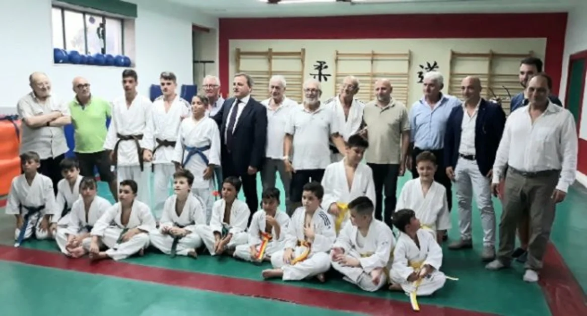 Torre Annunziata - Cerimonia di premiazione per il Maestro 5° Dan Judo-Karate  Bruno Fuscati, 84 anni