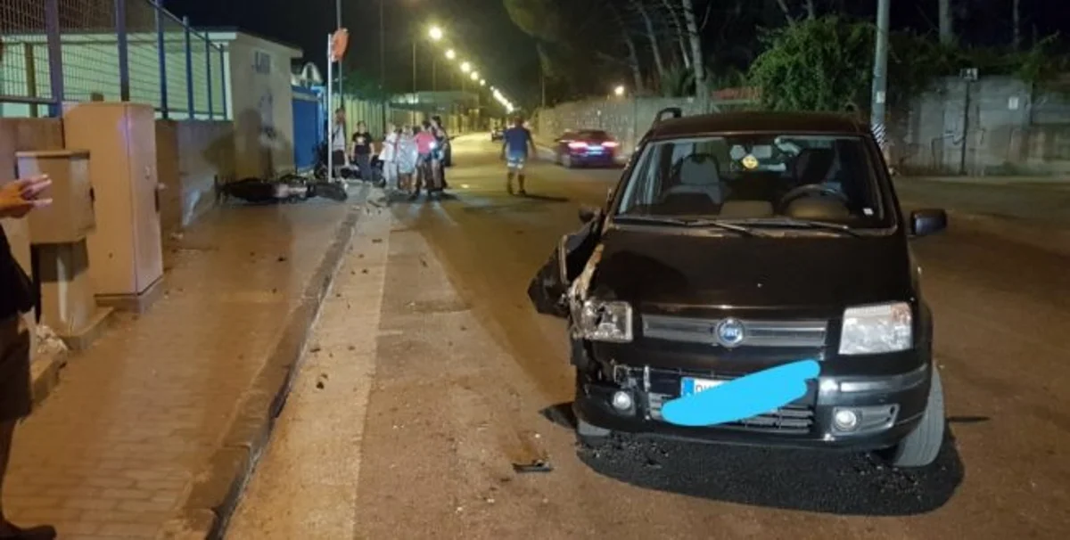 Torre Annunziata - Incidente stradale in via Terragneta, grave motociclista con frattura esposta alla gamba