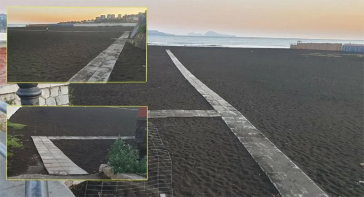 Torre Annunziata - Allestita la passerella sull'arenile pubblico, rimane lo sconcio dei rifiuti accantonati