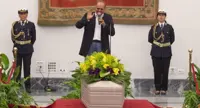 Addio a De Crescenzo, allestita la camera ardente in Campidoglio