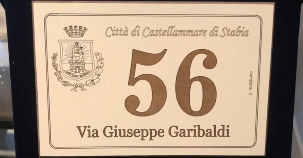 Castellammare di Stabia - Numerazione civica in città, si cambia