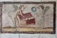 Pompei - Scavi, amorini con uno scrigno segreto della vanità 