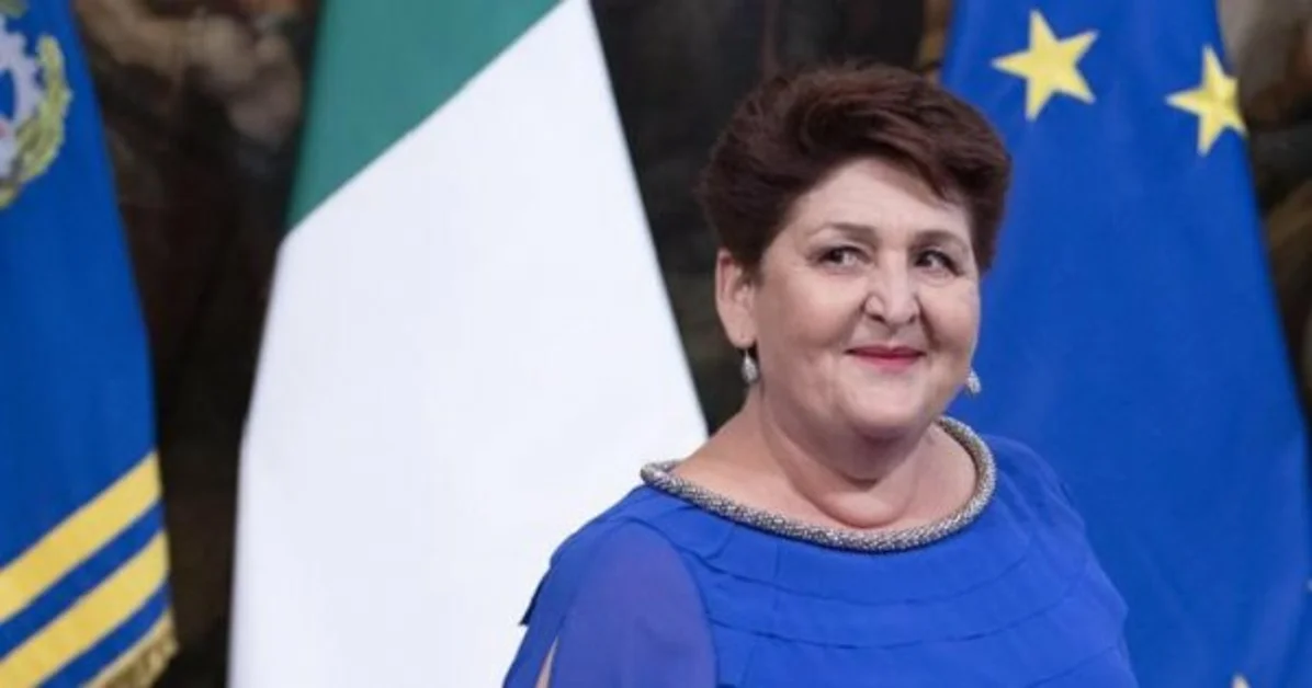 La neo ministra Teresa Bellanova derisa sui social, solidarietà bipartisan