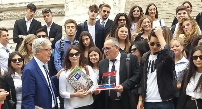 SCARICARE VIDEO BERLUSCONI ANNUNZIATA