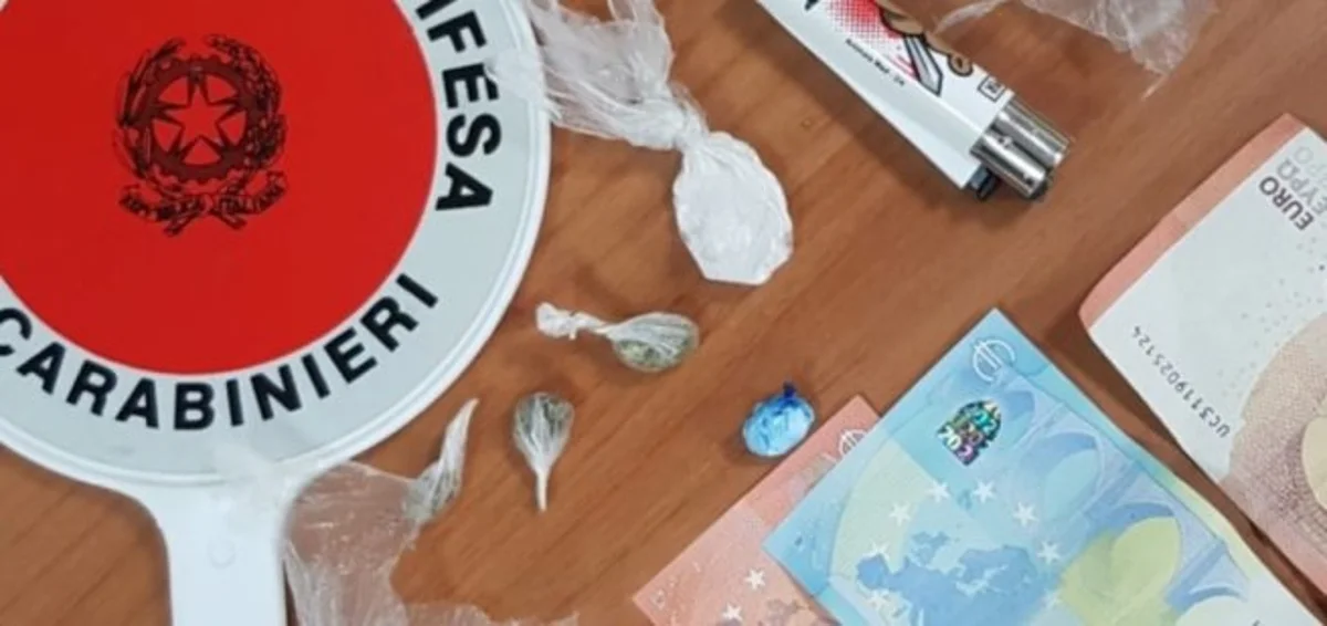 Torre Annunziata - Droga in cantina, arrestato 22enne