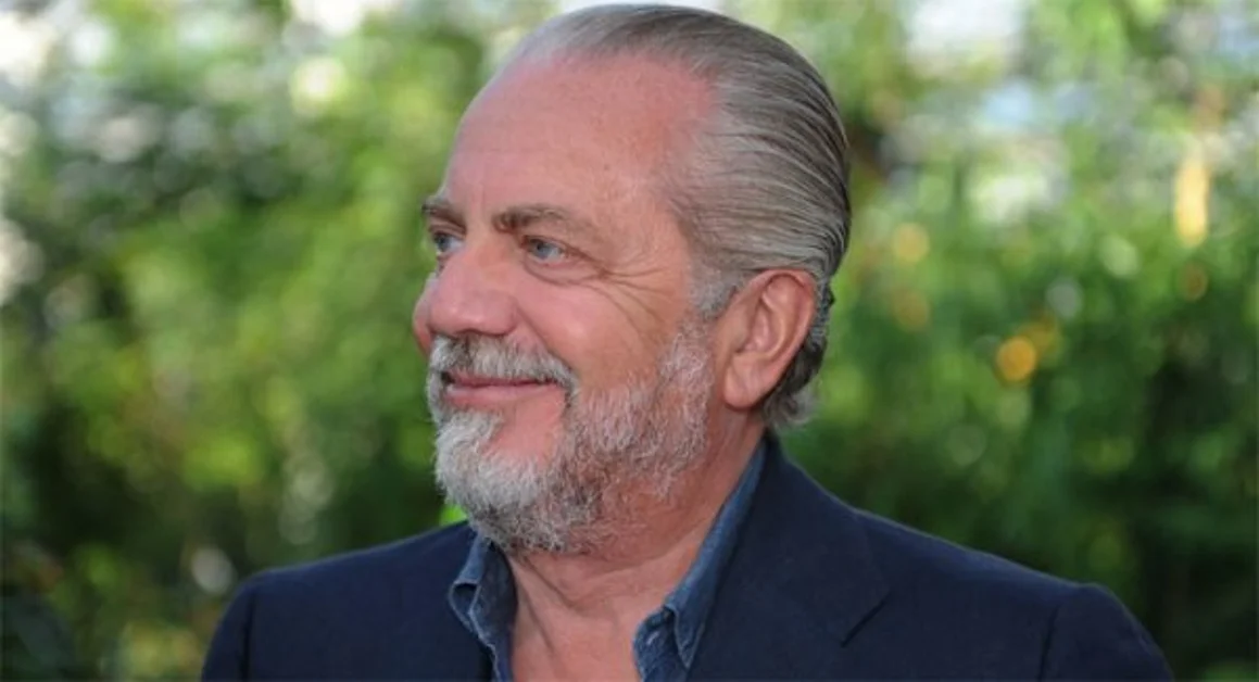 La squadra del Napoli in ritiro fino a domenica,  Ancelotti: "Non sono d'accordo"