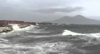 Vento forte e temporali, allerta meteo in Campania