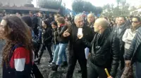 Torre Annunziata - In corteo per il fiume Sarno, don Ciotti: «La lotta per la natura è la lotta per la vita»