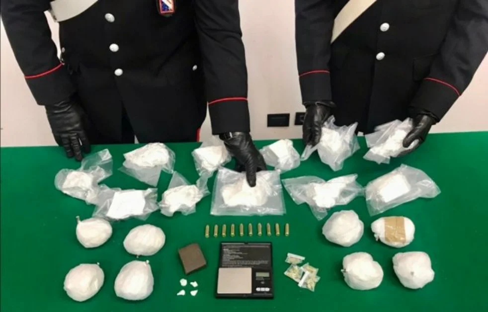 Castellammare - Due chili di cocaina sequestrati nel centro storico