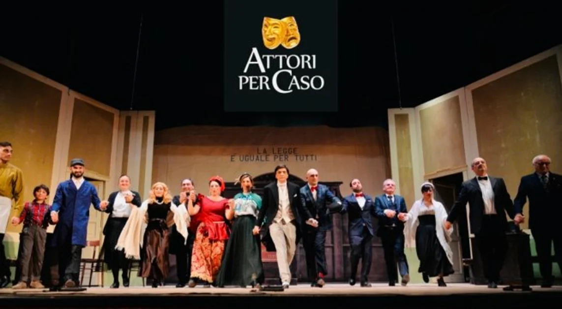 Torre Annunziata - Al Politeama in scena la Compagnia "Attori per Caso" in "O Scarfalietto"