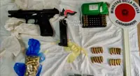 Torre Annunziata - Blitz dei carabinieri al rione "dei poverelli", trovate armi e droga