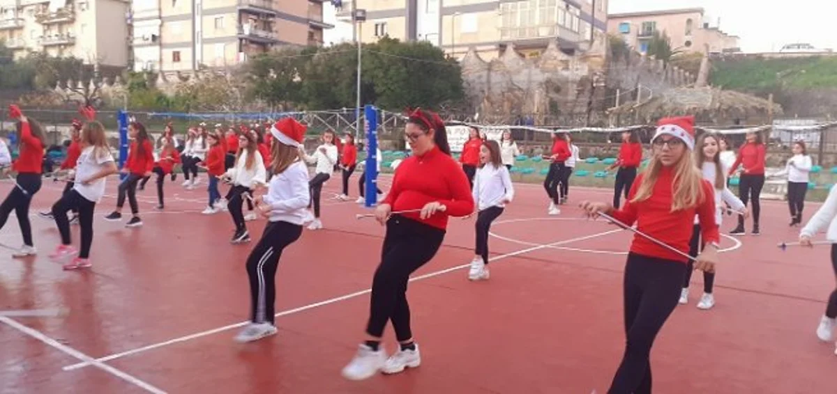 Torre Annunziata - Inaugurato “l’orto biologico” alla scuola media “Pascoli”