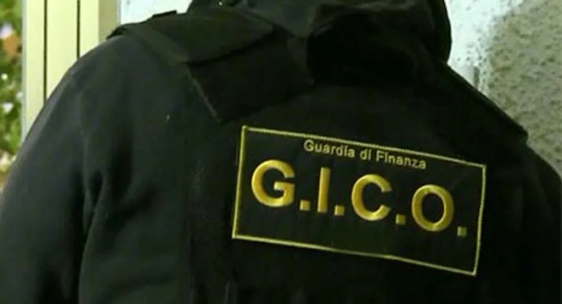 Napoli - Traffico internazionale di droga, 12 arresti