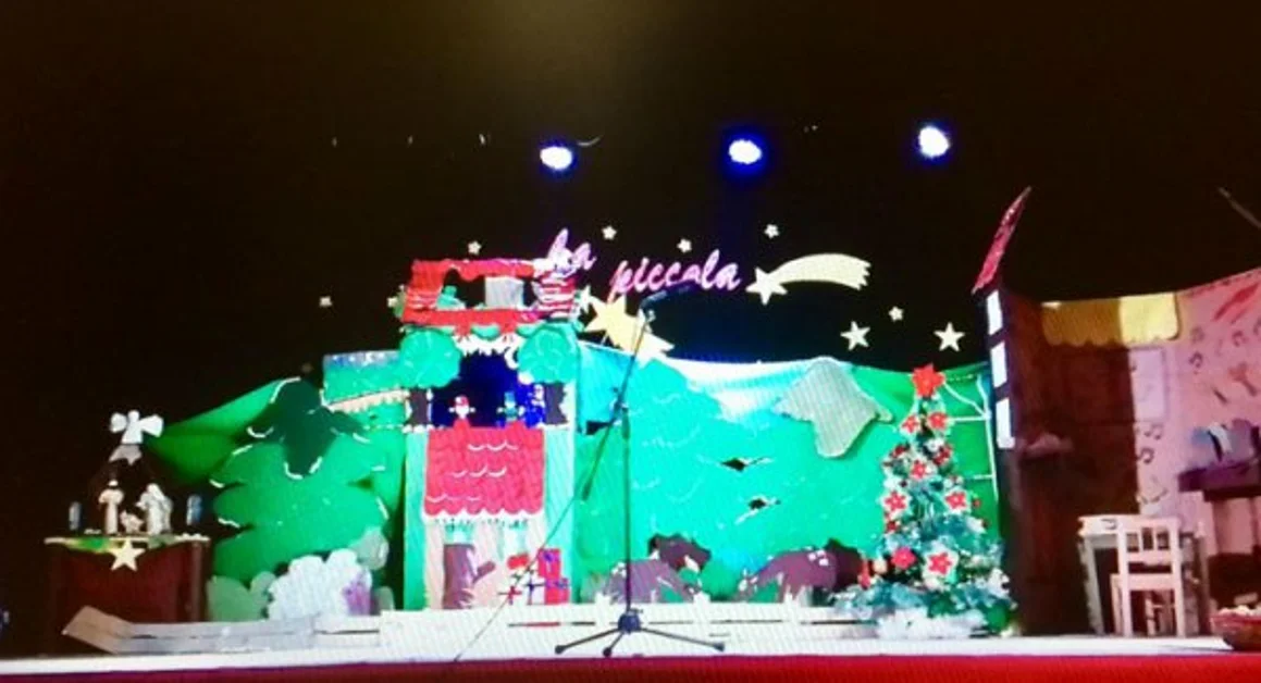 Torre Annunziata -  Il Teatro dei Burattini del Centro Salute Mentale di piazza Cesàro