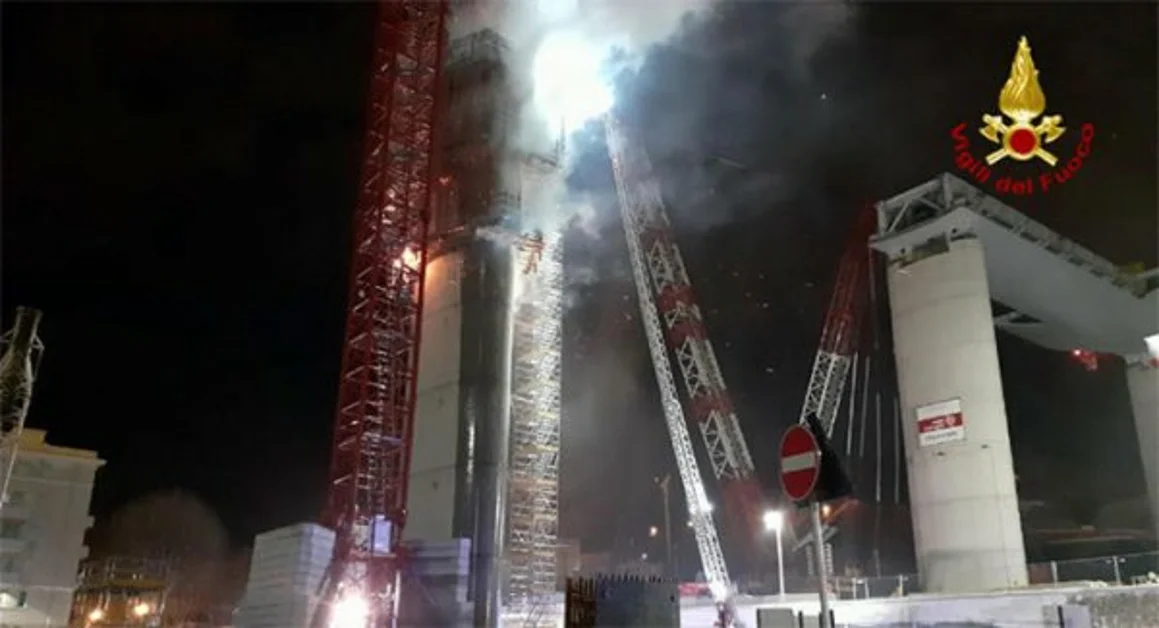 Incendio presso il cantiere del nuovo ponte di Genova