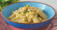 Pasta patate e tonno