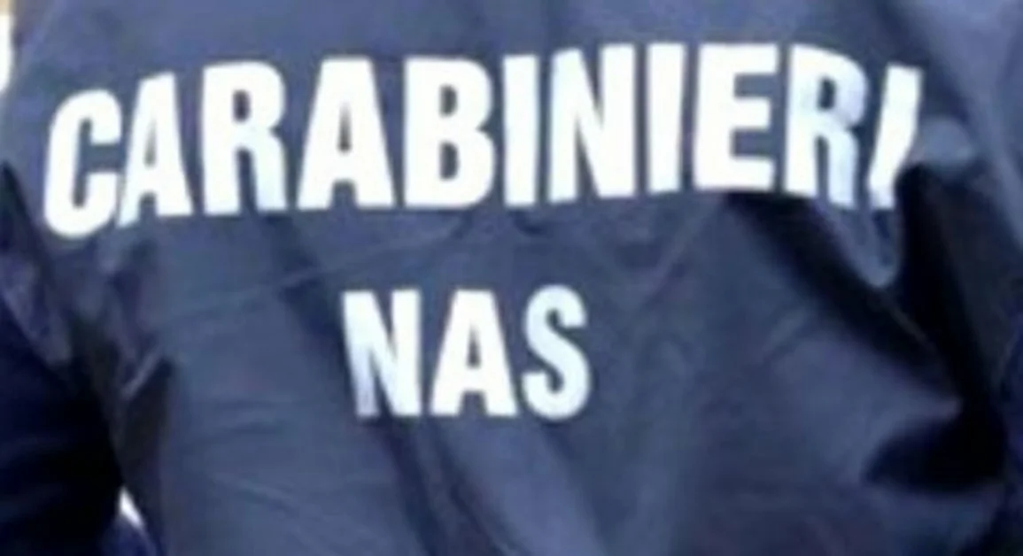 Napoli - Carabinieri sequestrano prodotto denominato "Farmaclean - igienizzante mani"