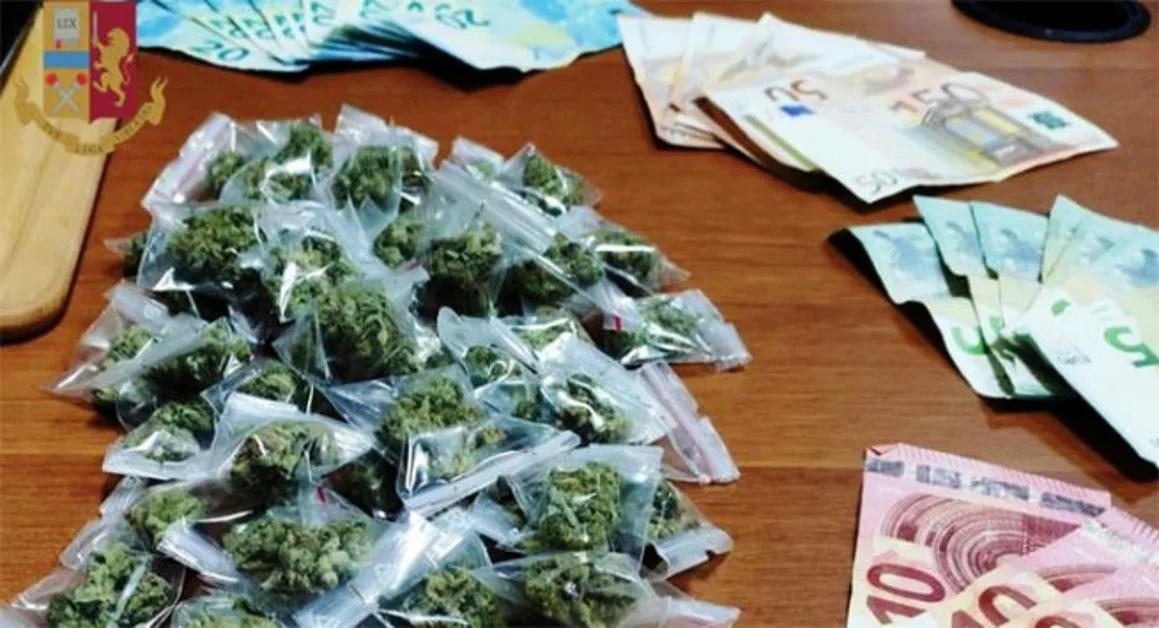 San Giorgio a Cremano - Arrestato 18enne napoletano per detenzione di droga