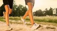 De Luca cambia, ok alle passeggiate durante la giornata e al jogging al mattino