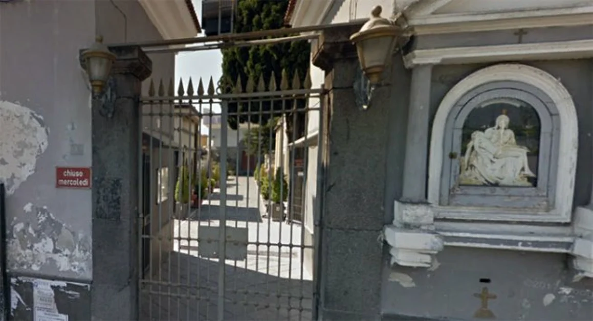 Boscoreale - Giovedì riapre il cimitero: le disposizioni per l'accesso