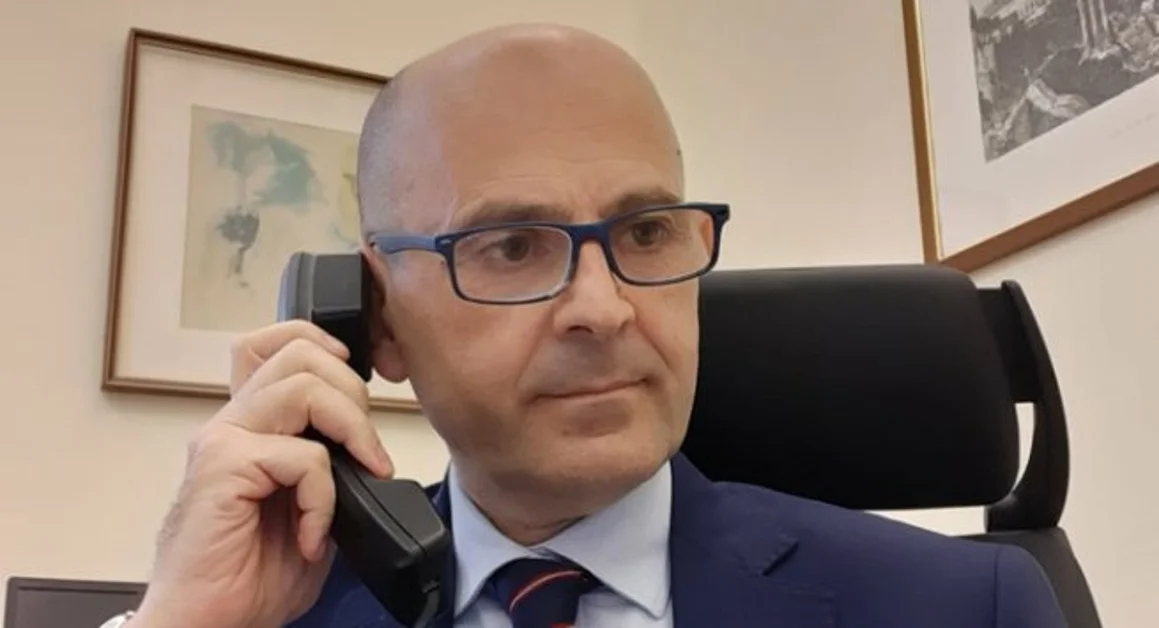 Boscoreale - Angelo de Prisco nominato Prefetto, le congratulazioni del sindaco Diplomatico