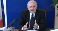 Coronavirus, De Luca: "Al via matrimoni e cerimonie"