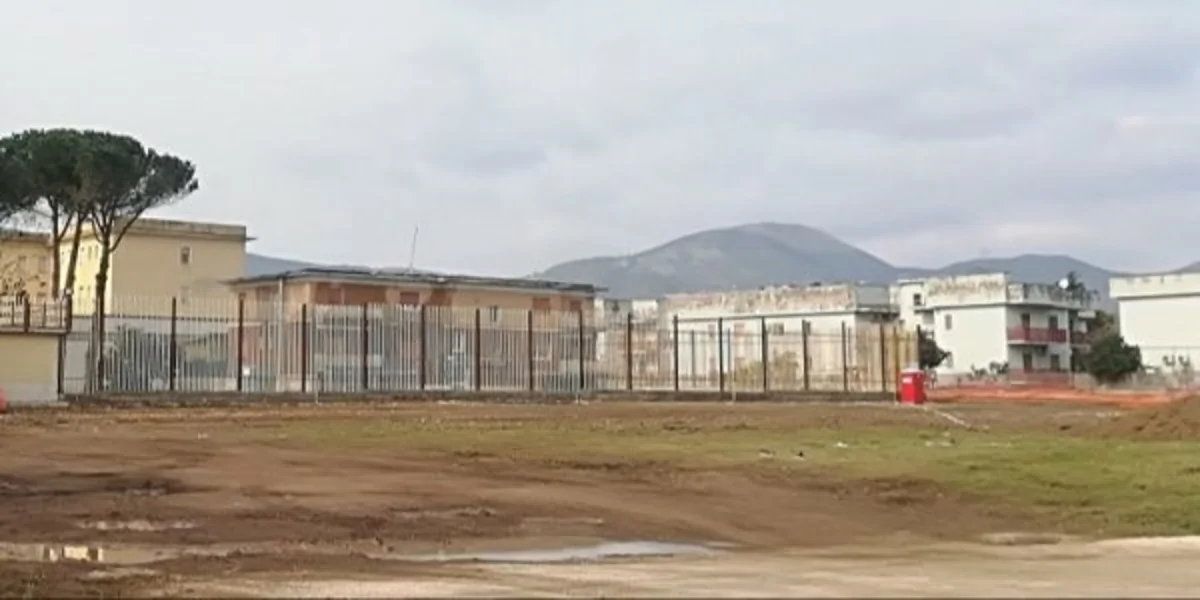 Sacerdote in carcere per la messa con 9 cellulari nascosti