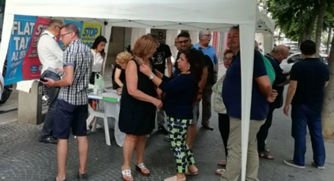 Torre Annunziata - Lega per Salvini, 50 sottoscrizioni al partito