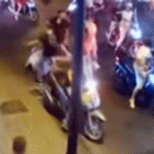 Castellammare di Stabia - Aggressione carabiniere, l'episodio ripreso dalle telecamere