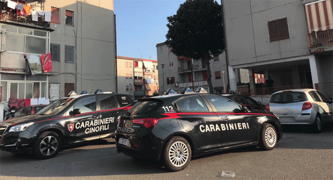 Torre Annunziata - Operazione Alto Impatto nel quartiere Penniniello, impiegate unità cinofile 