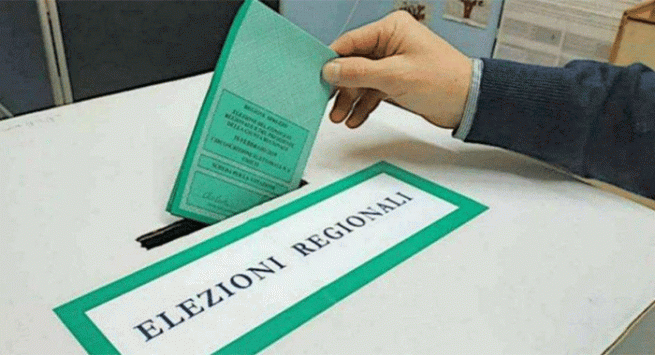 Torre Annunziata - Affluenza alle urne per il referendum e le elezioni regionali 