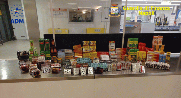 Napoli - Aeroporto di Capodichino, sequestrati medicinali e farmaci vari