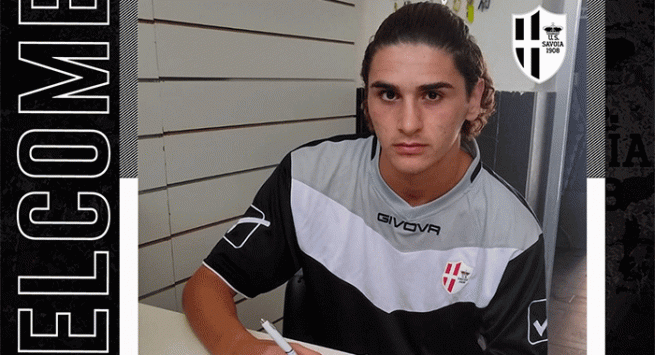 Torre Annunziata - Savoia, in prestito il difensore Acampora