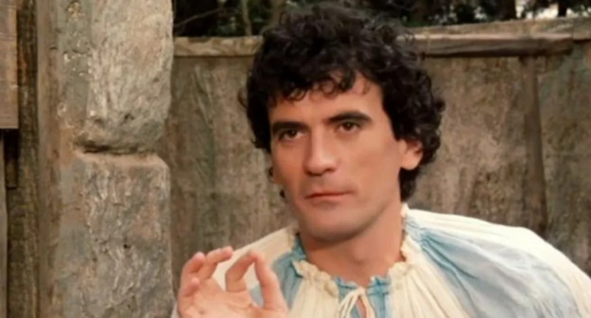 Space rigenerazione e comicità sulle tracce di Troisi