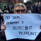 Coronavirus, chiusura scuole: la protesta delle mamme napoletane