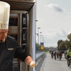 Torre Annunziata - Riconoscimento del sindaco per due eccellenze torresi nel campo della gastronomia e dello sport