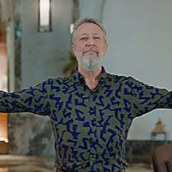 Daydreamer spoiler: ritorna ad Istanbul il papà di Can, il signor Aziz