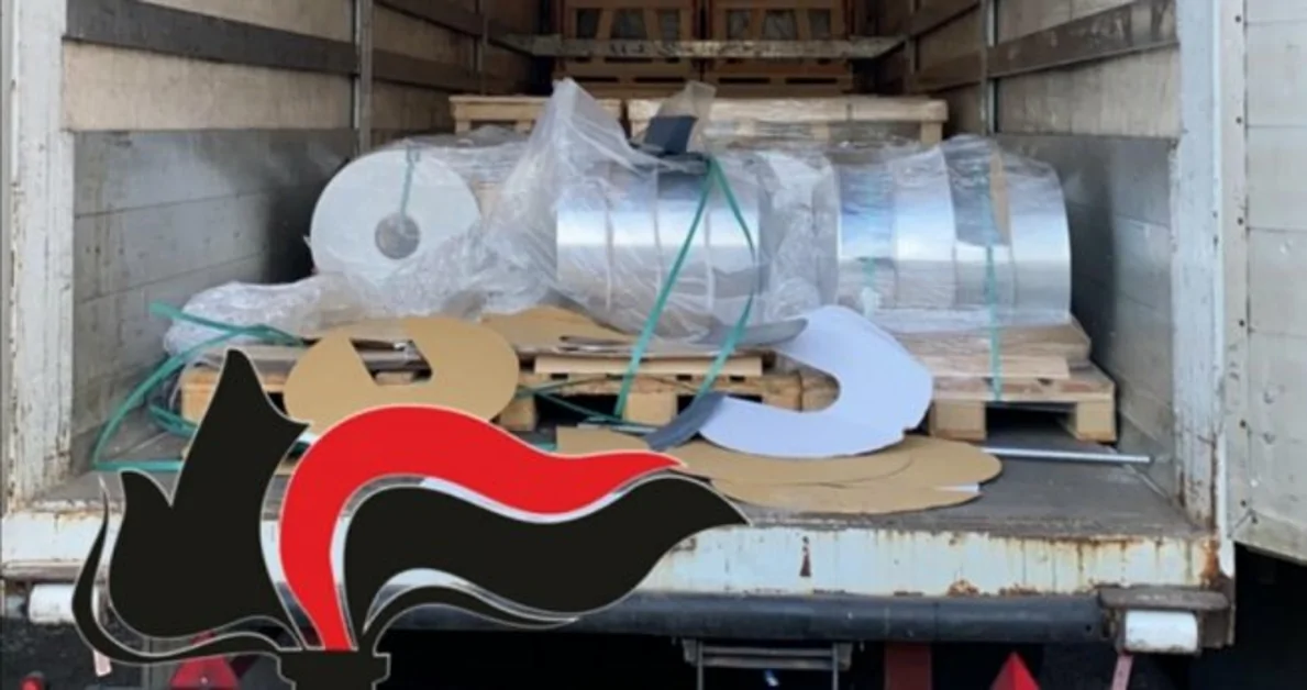 Ricettazione di 20 tonnellate di alluminio rubate, arrestato un 49enne di Torre Annunziata 