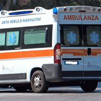 Carignano (TO) - Colto da raptus, 40enne uccide moglie e figli e si suicida