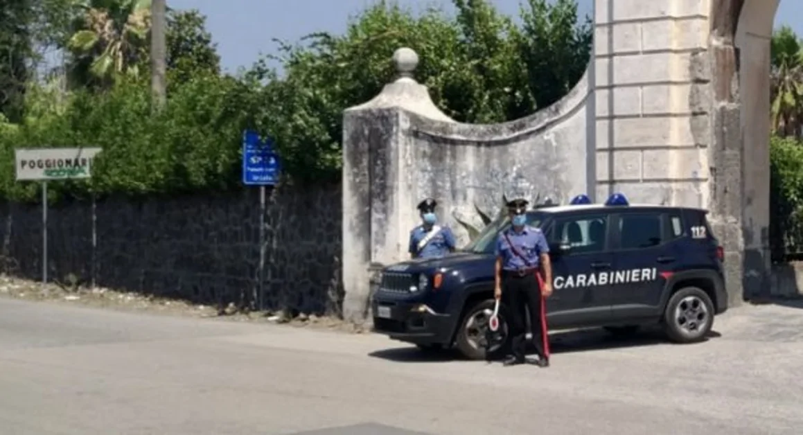 Poggiomarino - Lavoratori in nero in un opificio tessile, denunciato titolare