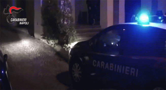 Napoli - Vasta operazione dei carabinieri, duro colpo inferto al clan Giannelli