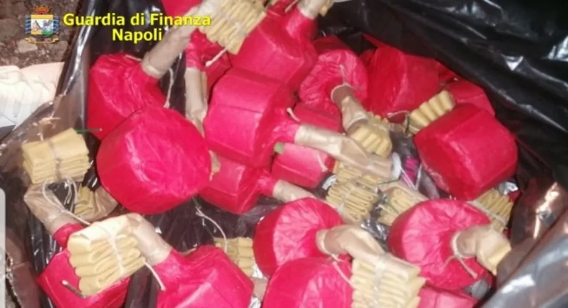 Detenzione di fuochi pirotecnici illegali, 4 arresti e 2 denunce