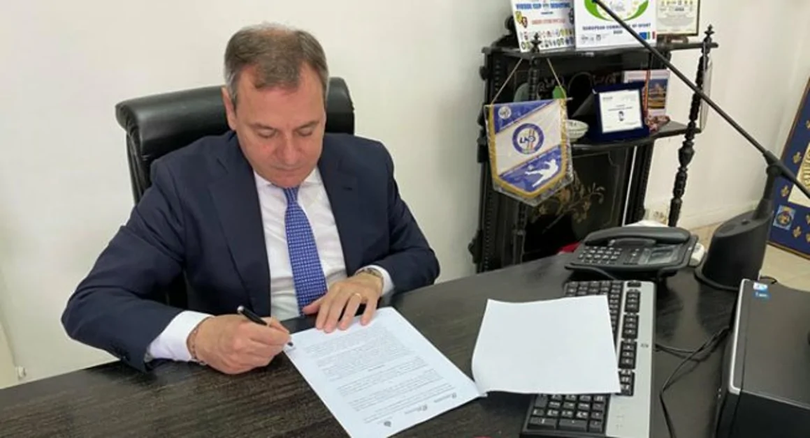 Torre Annunziata - Crisi politica: il sindaco Ascione verso una Giunta di alto profilo