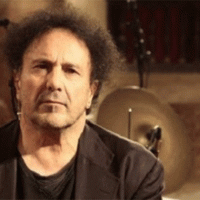 Enzo Avitabile venerdì 5 febbraio in diretta su Radio Marte Show