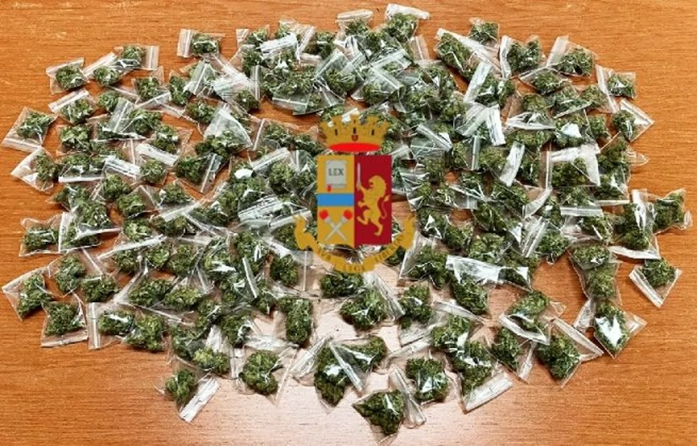 Napoli - Operazione "Alto Impatto" al Rione Monterosa