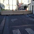 Torre Annunziata - Due strade interrotte, disagi per automobilisti e pedoni